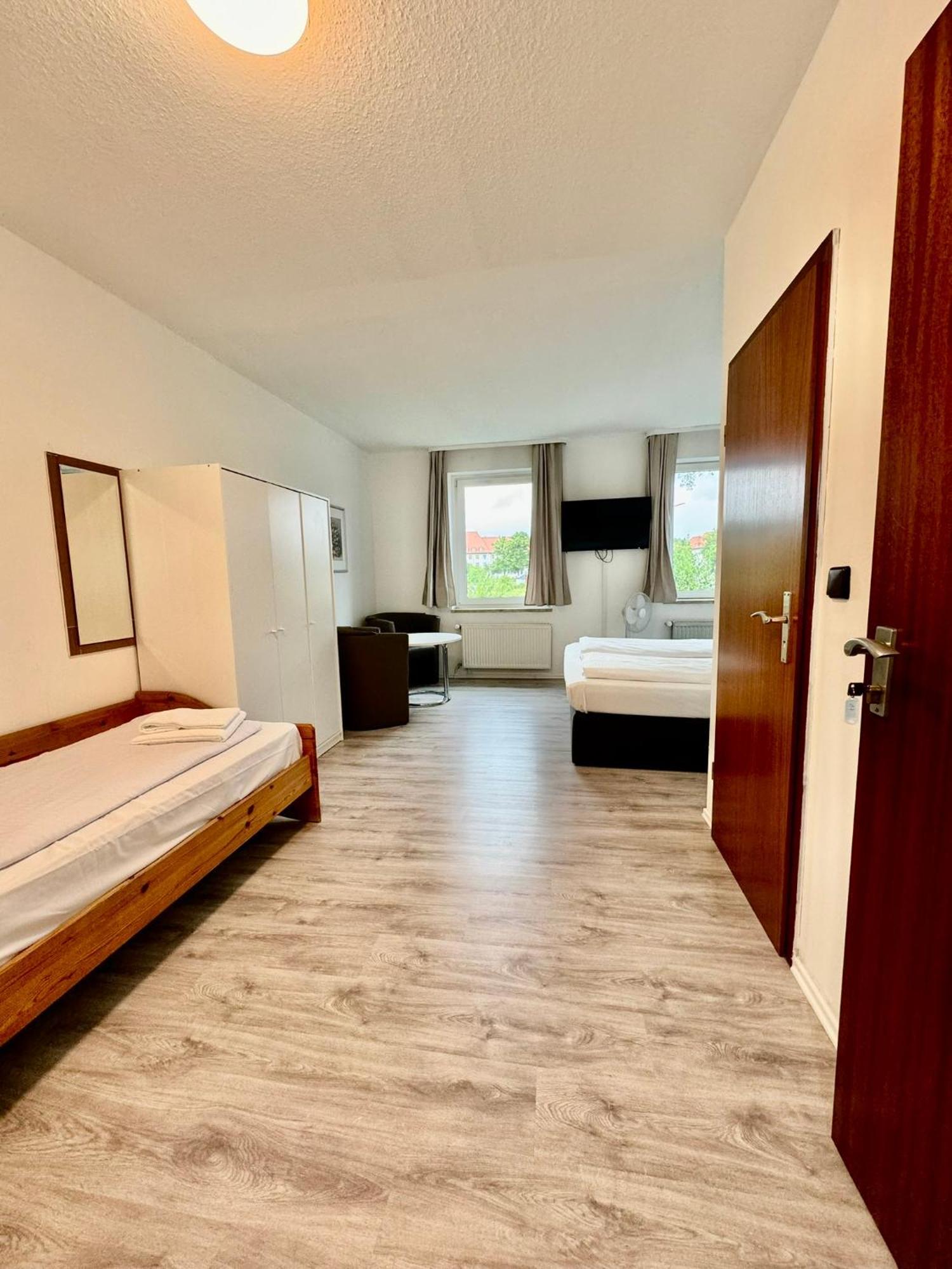 Hotel Zum Ruecking Northeim Exteriér fotografie